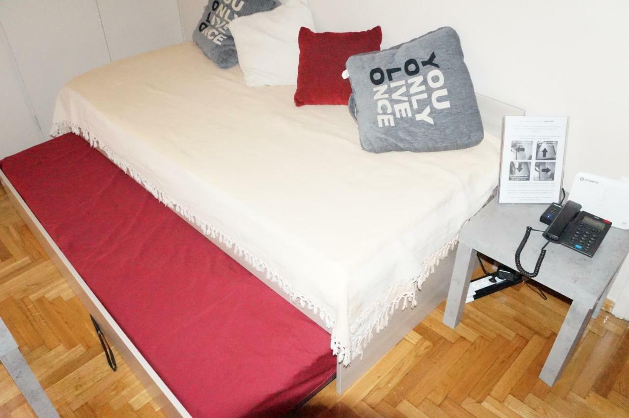 Appartement Best Vfm In Athènes Extérieur photo