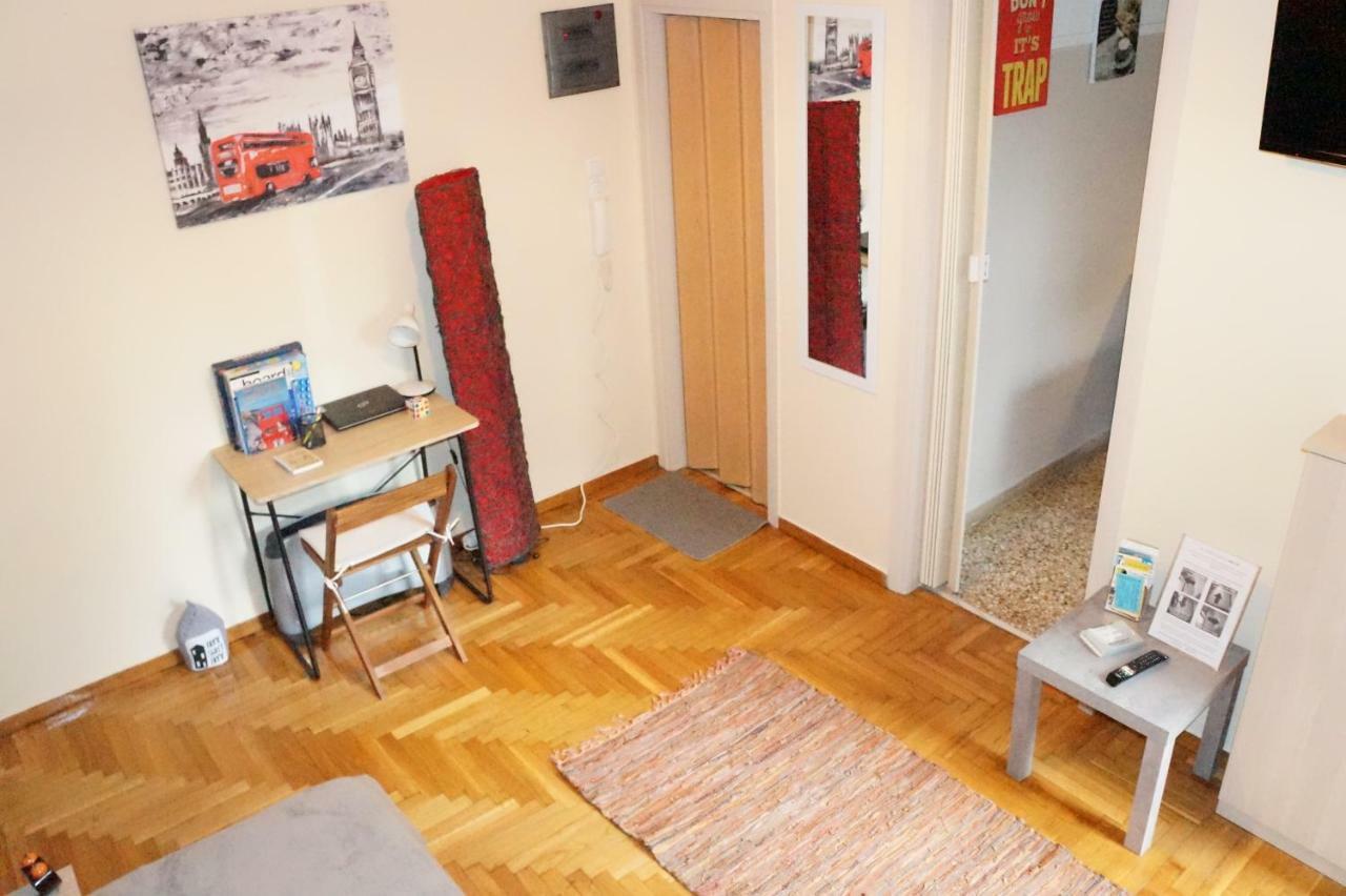 Appartement Best Vfm In Athènes Extérieur photo